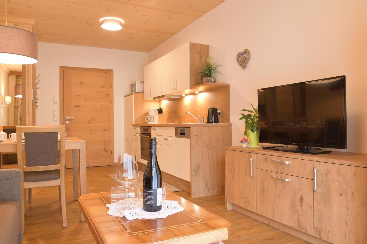 Villa Alpin Holzgau Eksteriør billede